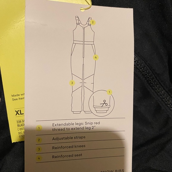 Snow suit - Picture 1 of 9